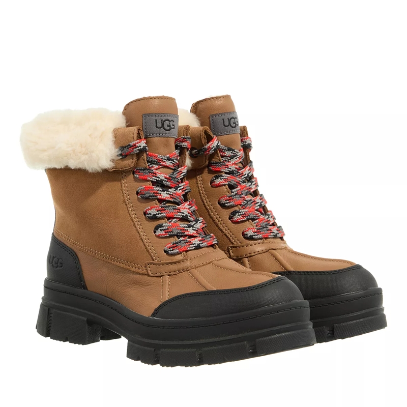 UGG Winterboots W Ashton Addie Chestnut