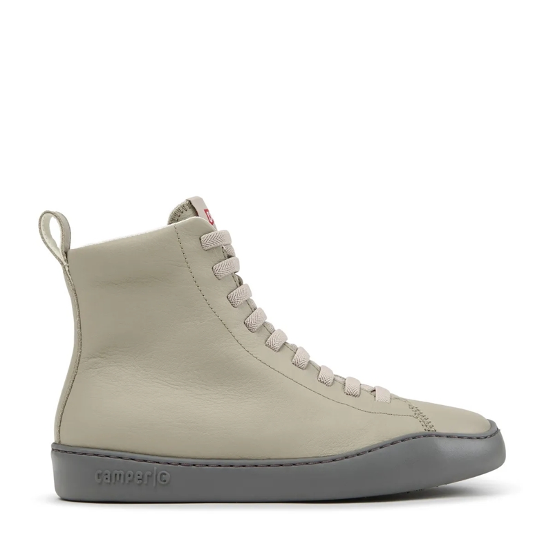 Camper High-Top-Sneaker Peu Touring ist eine sportliche und zeitgenössisch hellbeige