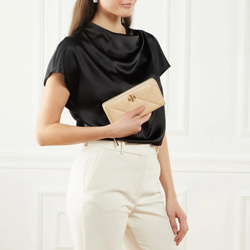 Tory Burch Portemonnaie mit Zip-Around-Reißverschluss Kira Diamond Quilt Zip Continental Wallet Vanilla Soft Serve (Image 2)
