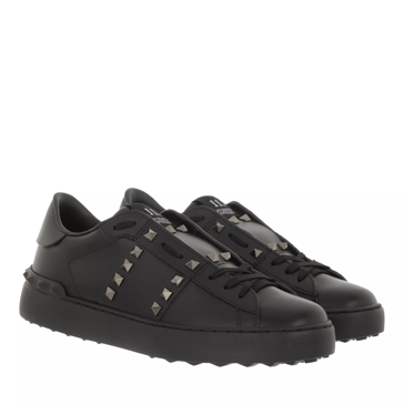 Black valentino cheap garavani rockstud sneakers