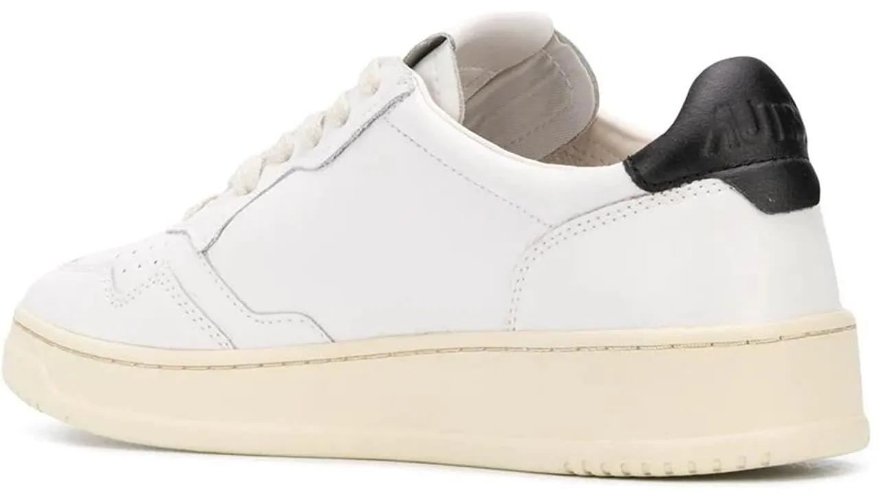 Thumbnail - Autry Low-Top Sneaker - autry 01 white - Gr. 46 (EU) - in Weiß - für Damen