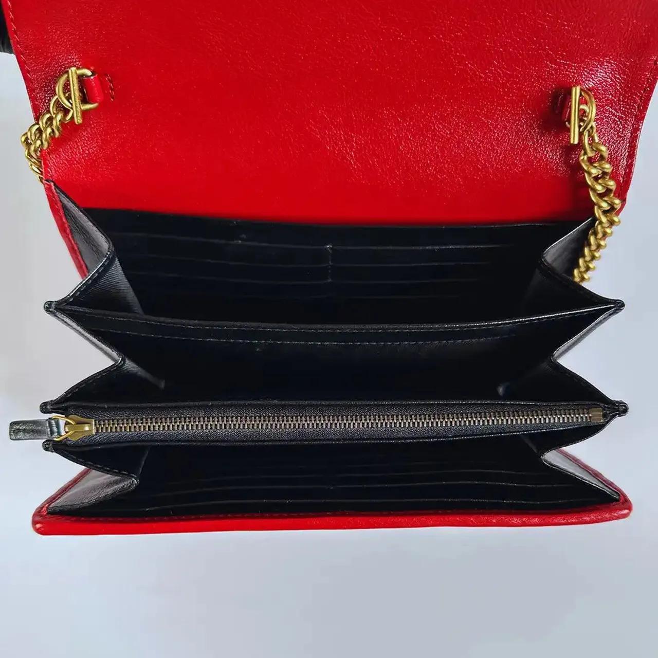 Thumbnail - Gucci Hobo Bags - Gucci Torchon GG Marmont Wallet on Chain red black - Gr. unisize - in Schwarz - für Damen