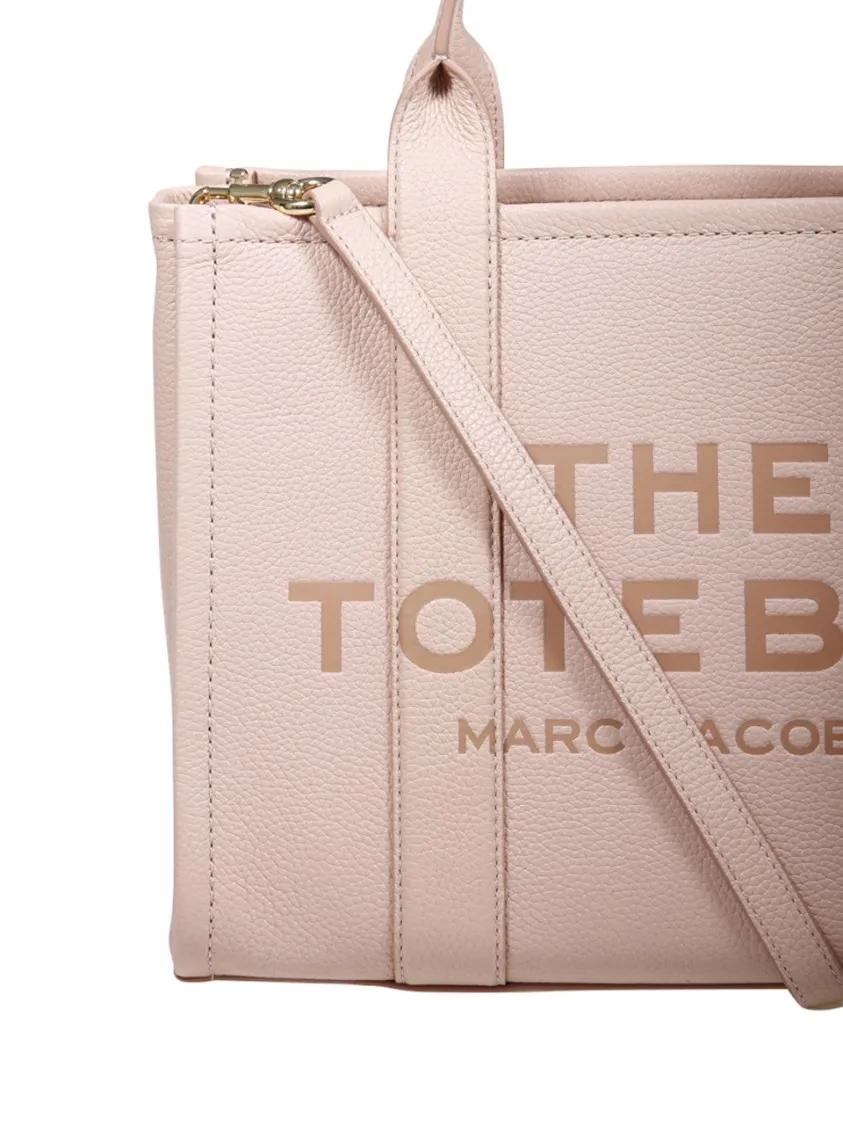 Marc Jacobs Shoppers & Totes The Medium Tote in roze