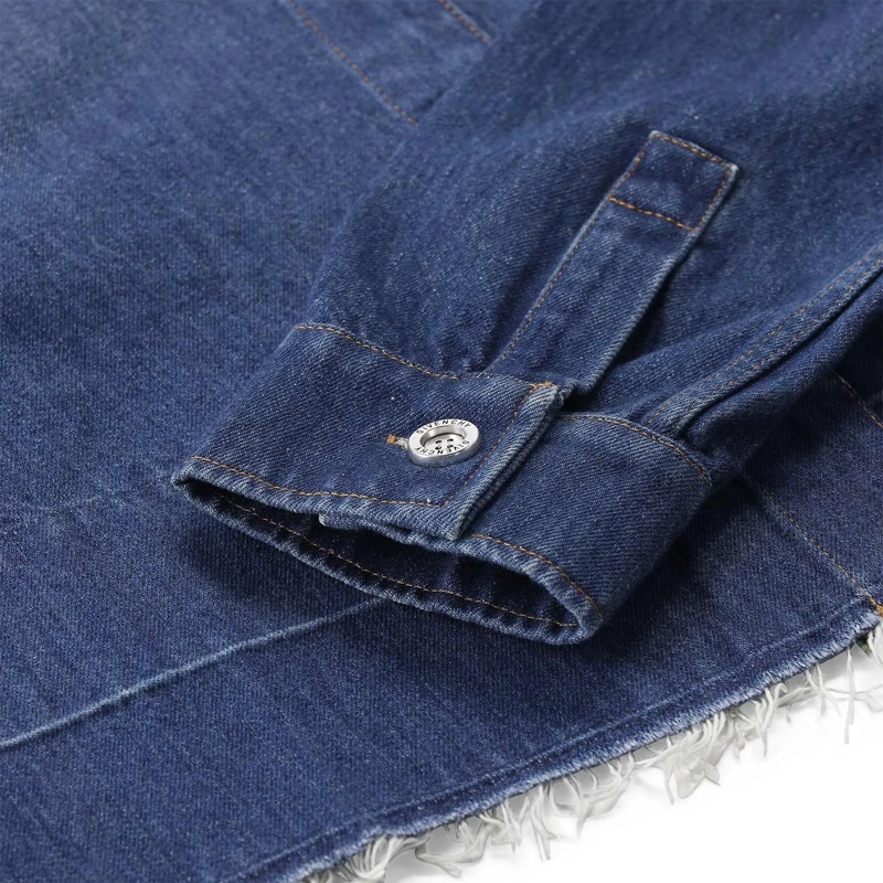 Givenchy Jeansjacke Hemdbluse aus Denim blau(Image 6)