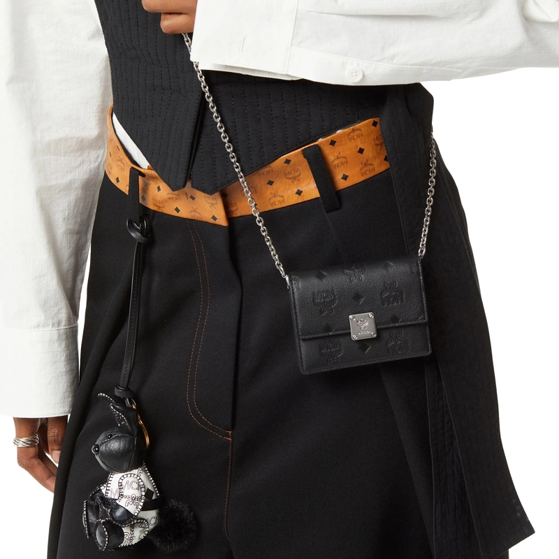 MCM Wallet On A Chain Aren Eb Mn Wallet On Chain Mni Bk Black(Image 3)