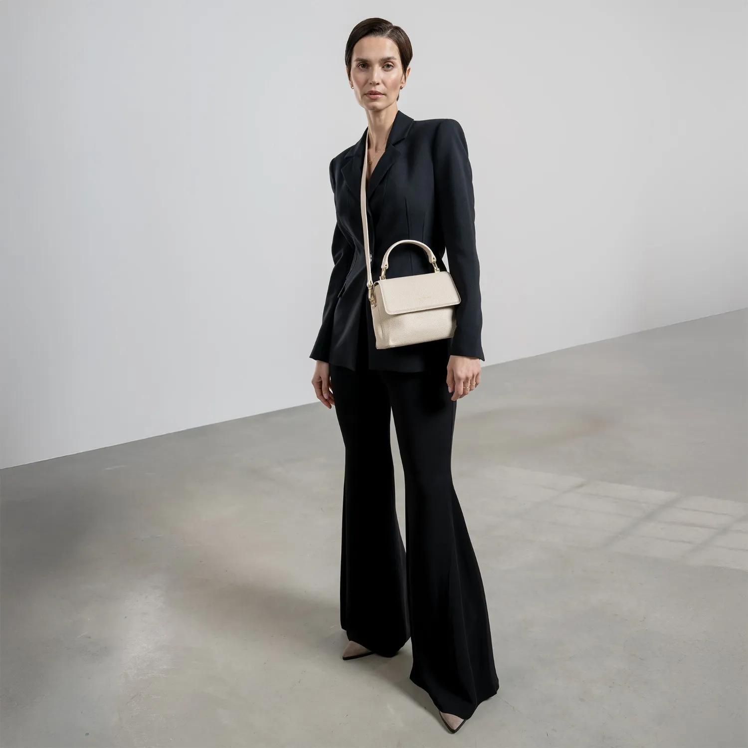 Thumbnail - Isabel Bernard Crossbody Bags - Femme Forte Heline me Handtasche - Gr. unisize - in Beige - für Damen