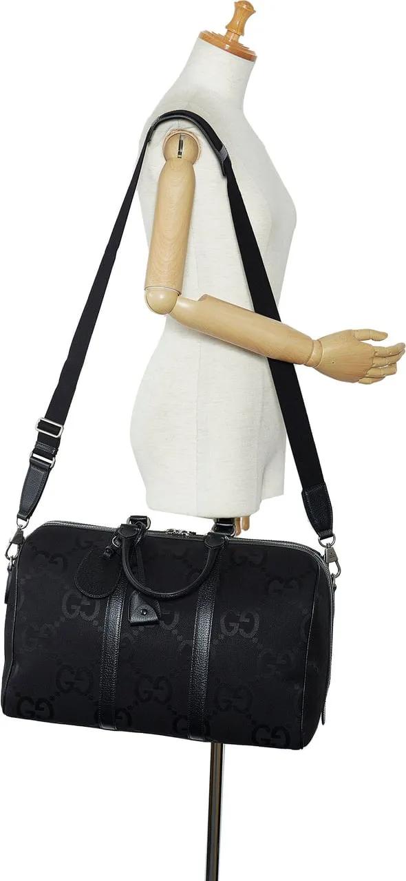 Gucci Hobo bags Small Jumbo GG Canvas Duffle Bag in zwart
