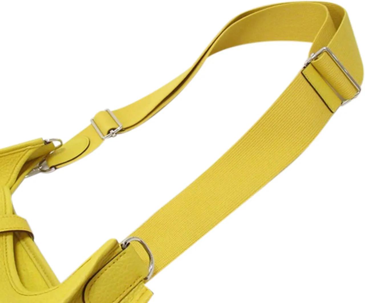 Hermès Hobo bags 2023 Clemence Evelyne III PM in geel