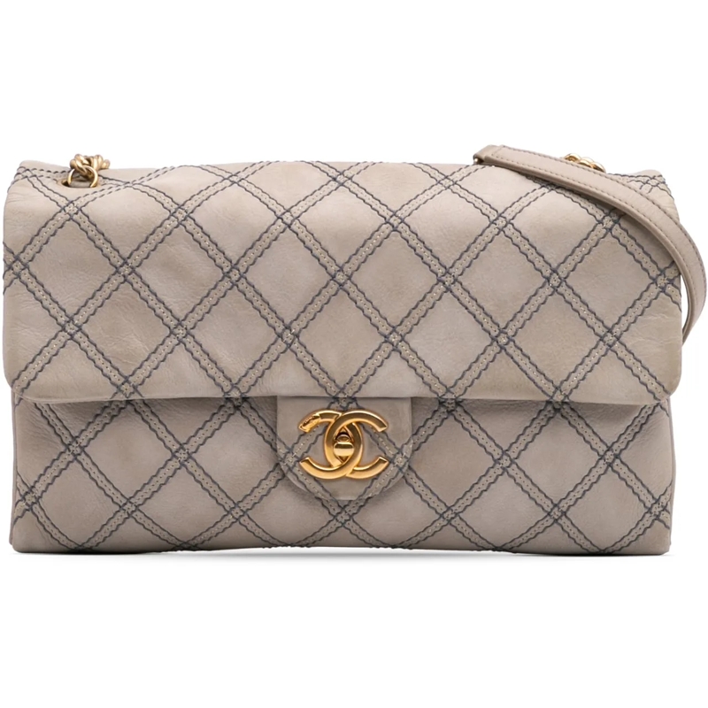 Chanel Sac à bandoulière Jumbo Quilted Calfskin Triple Stitched Flap grau