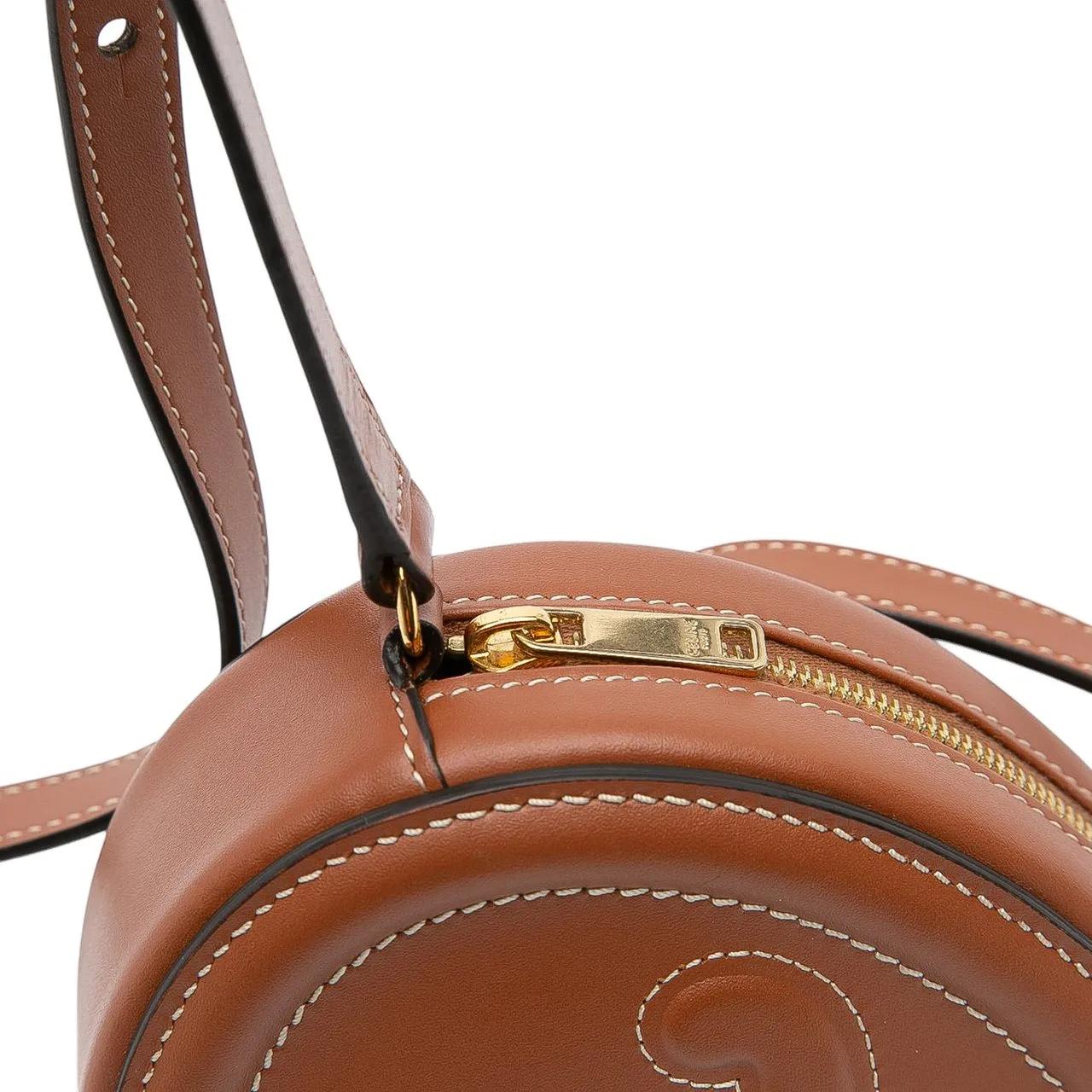 Thumbnail - Celine Hobo Bags - Small Calfskin Cuir Triomphe Oval Crossbody - Gr. unisize - in Braun - für Damen