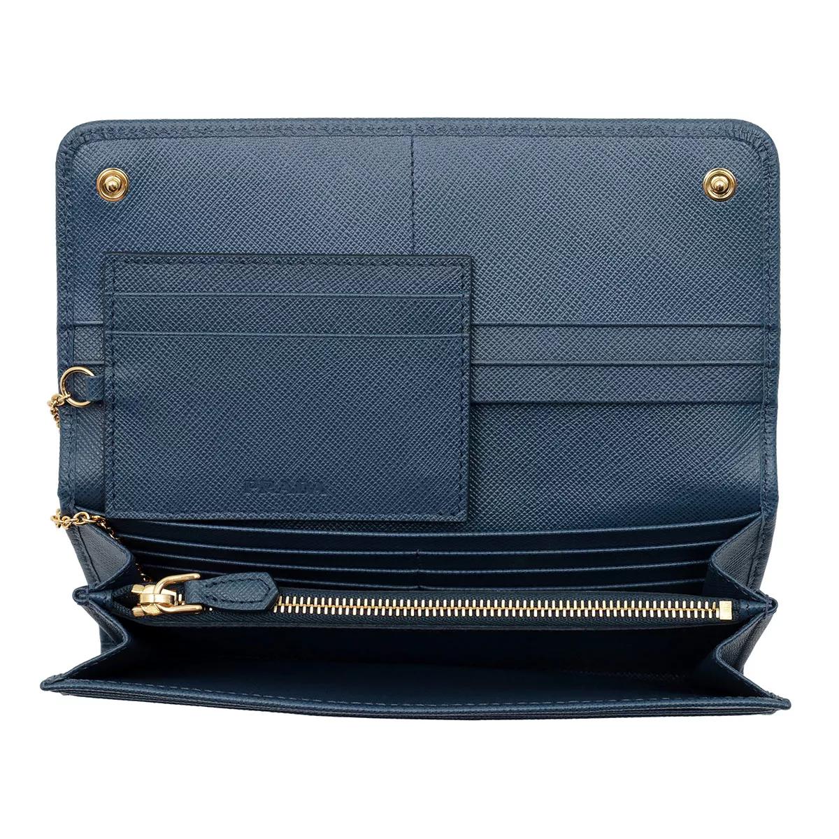 Prada Portafoglio Pattina Saffiano Metal Flap Bluette | Flap Wallet