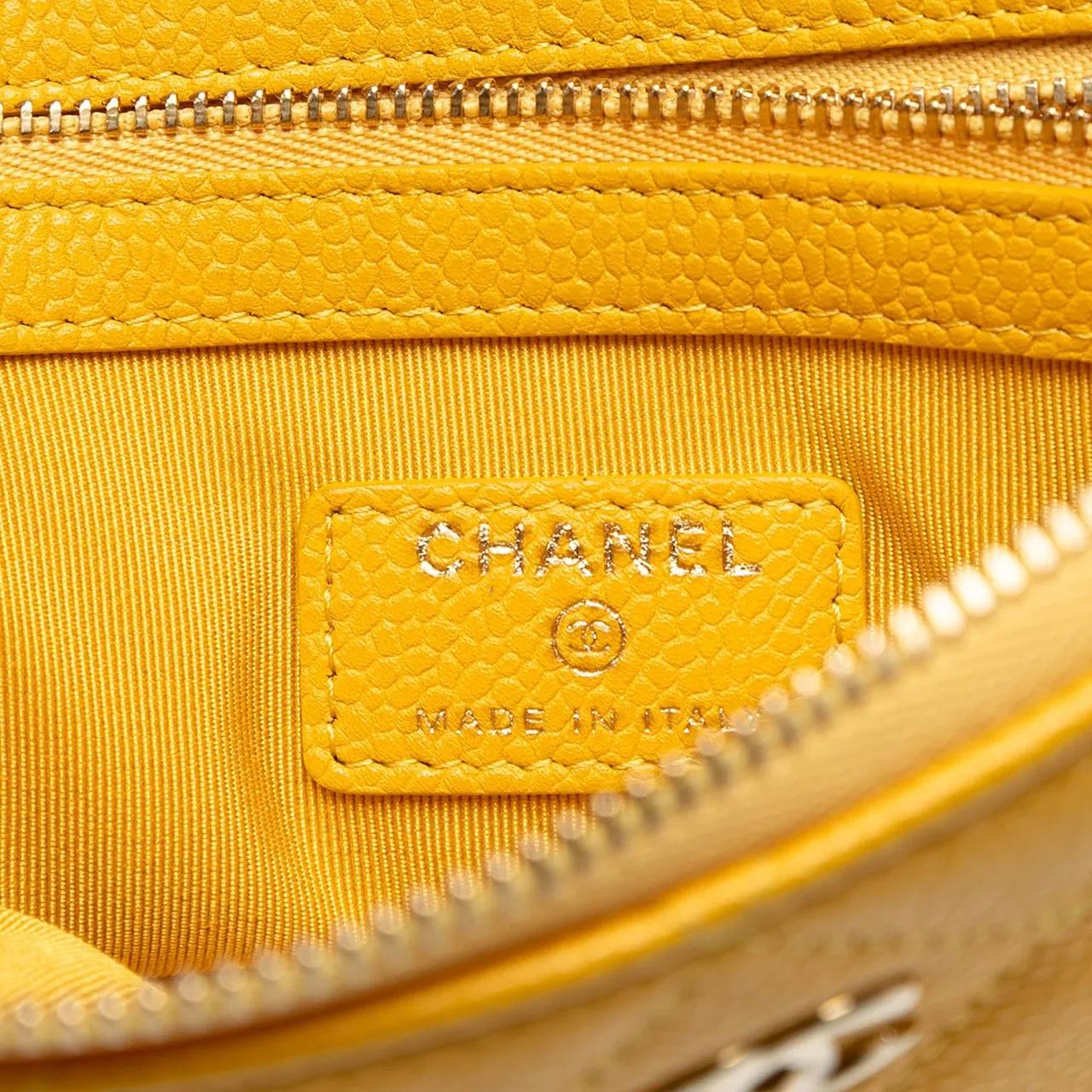 Thumbnail - Chanel Clutches - Medium Quilted Caviar O Case Clutch - Gr. unisize - in Gelb - für Damen