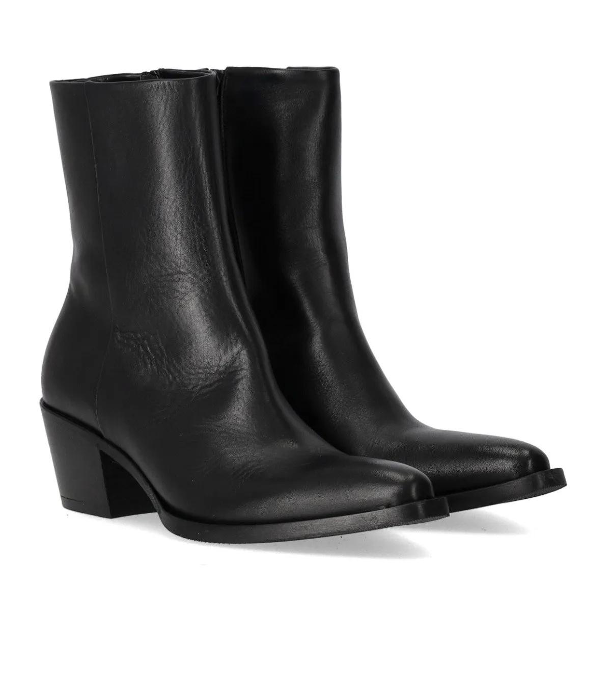 Strategia Boots & Stiefeletten - STRATEGIA SCHWARZE STIEFELETTE MIT ABSATZ - Gr. 37,5 (EU) - in Schwarz - für Damen