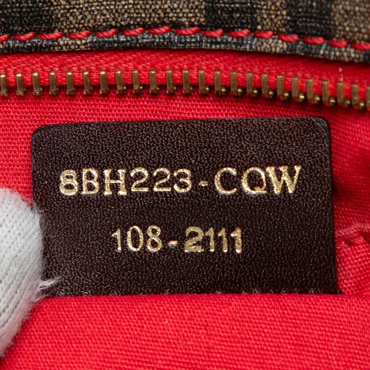 Thumbnail - Fendi Shopper - Small Perforated Zucca Spalmati Roll Tote - Gr. unisize - in Braun - für Damen