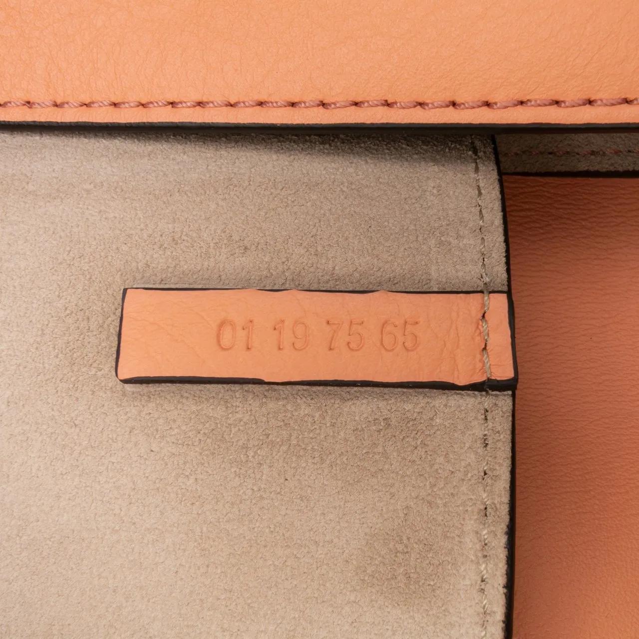 Thumbnail - Chloé Hobo Bags - Small Suede and Calfskin Faye Crossbody - Gr. unisize - in Orange - für Damen