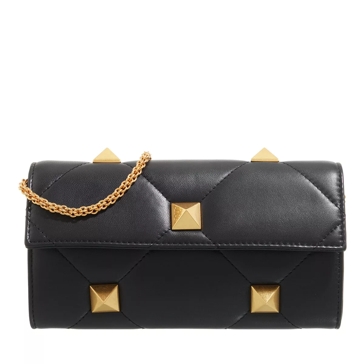 Rockstud wallet on on sale chain