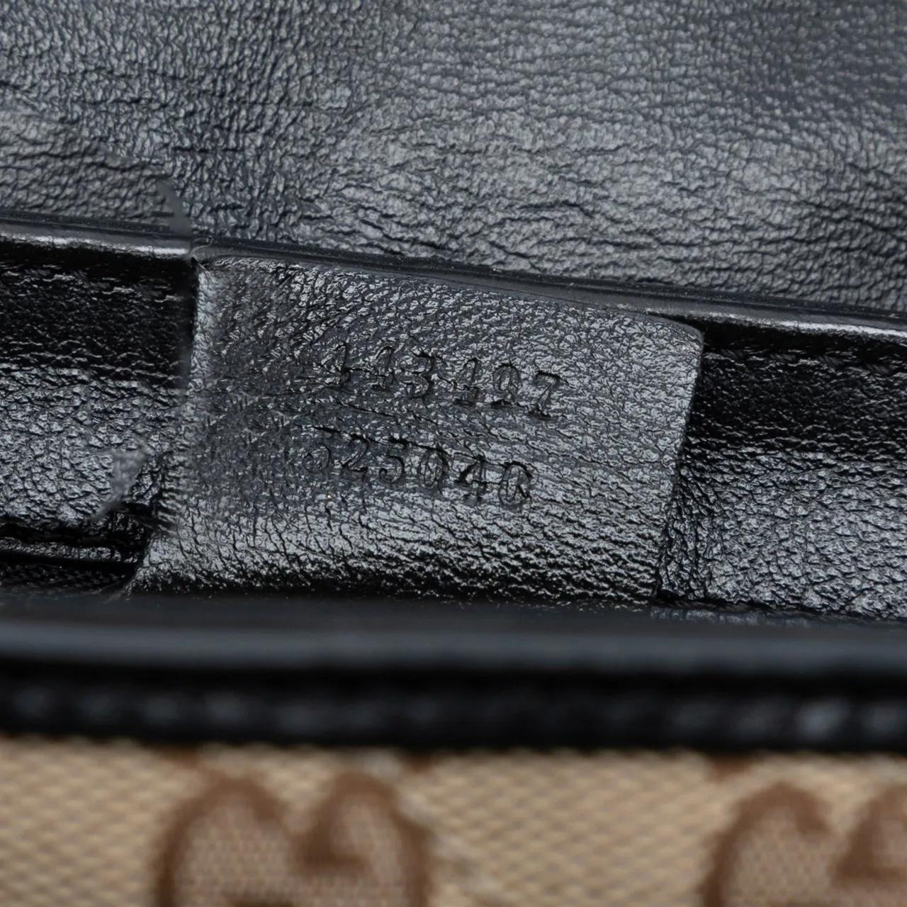 Thumbnail - Gucci Hobo Bags - Medium GG Marmont Matelasse Diagonal GG Canvas Sho - Gr. unisize - in Braun - für Damen