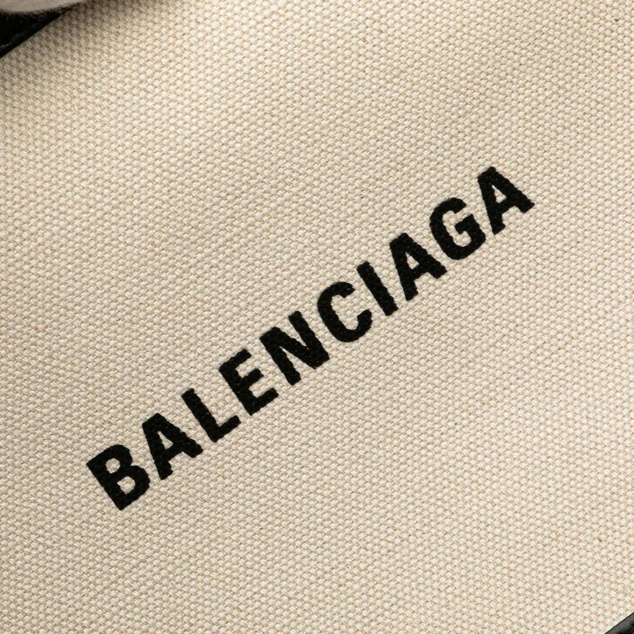 Thumbnail - Balenciaga Clutches - M Canvas Navy Clip Clutch - Gr. unisize - in Weiß - für Damen