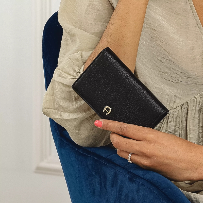 AIGNER Bi-Fold-Portemonnaie Delia Black(Image 2)