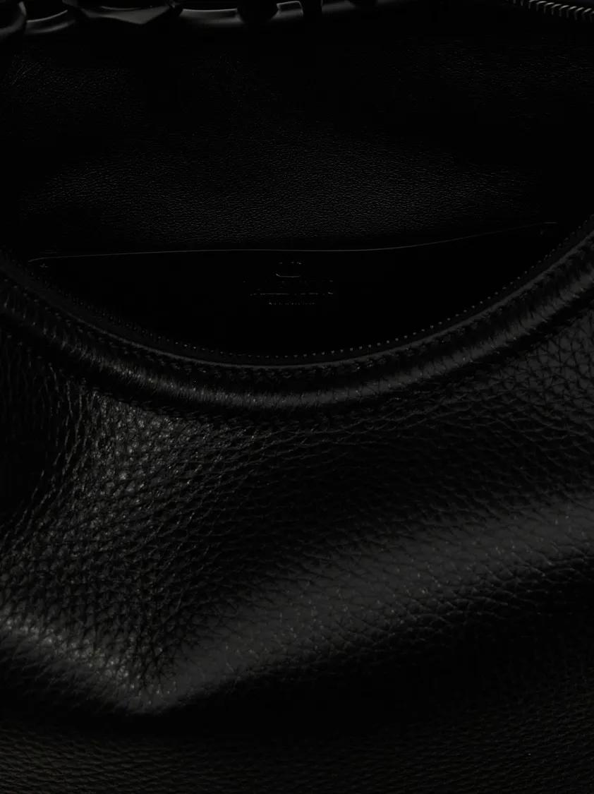 Valentino Garavani Hobo bags Curved Black Calfskin Hobo Shoulder Bag in zwart