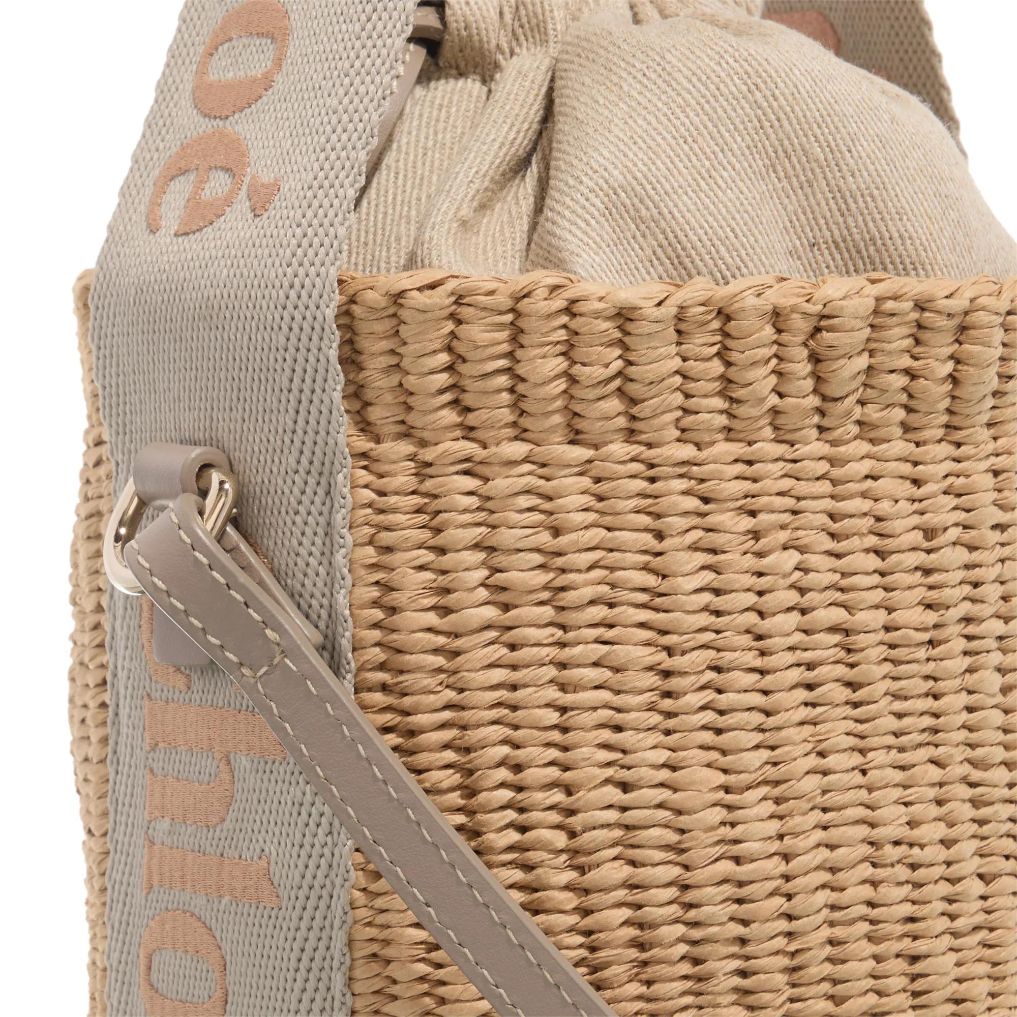 Chloé Shoppers & Totes Woody in beige