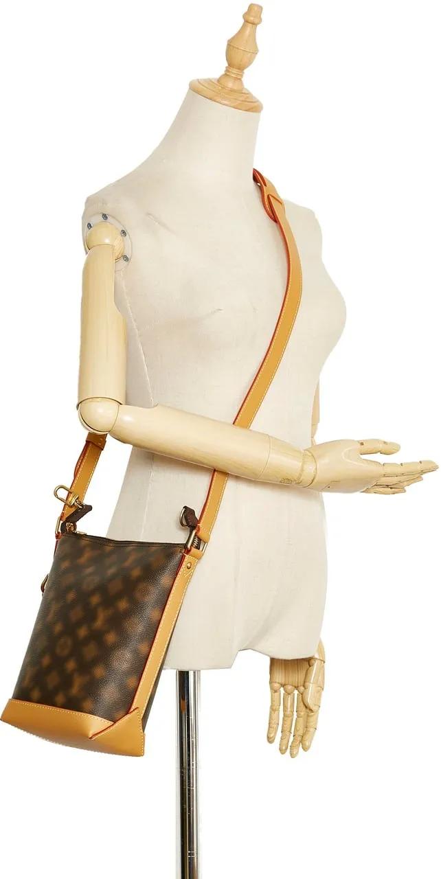 Louis Vuitton Hobo bags 2022 Monogram Blurry Cruiser PM in bruin