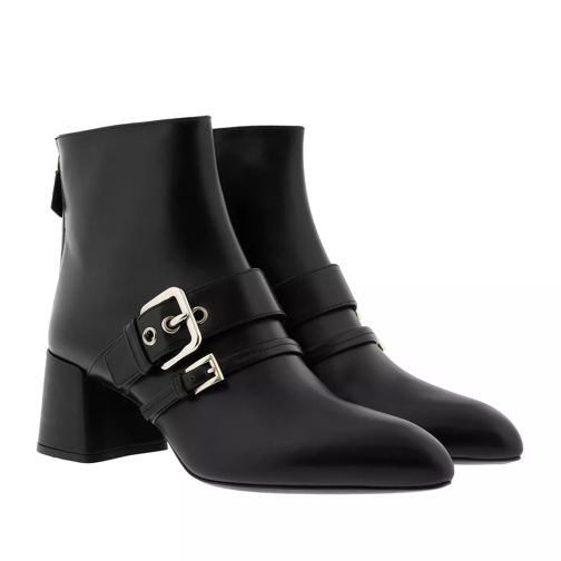 Prada Pointed Toe Ankle Boots Leather Black Bottine