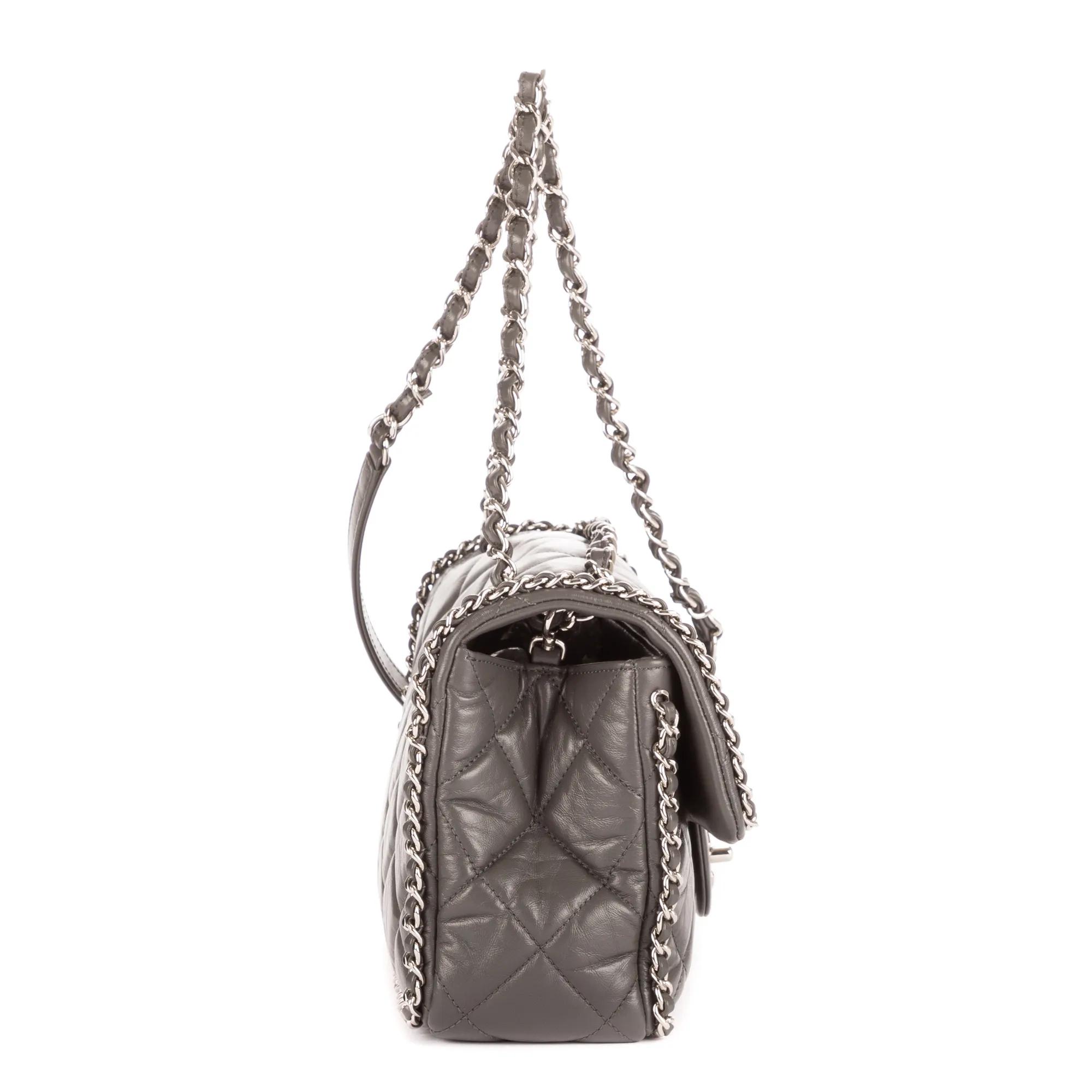 Thumbnail - Chanel Crossbody Bags - Chain-Around Small Single Flap - Gr. unisize - in Grau - für Damen