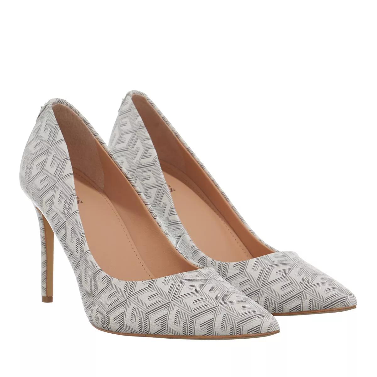 Guess Piera White Pump