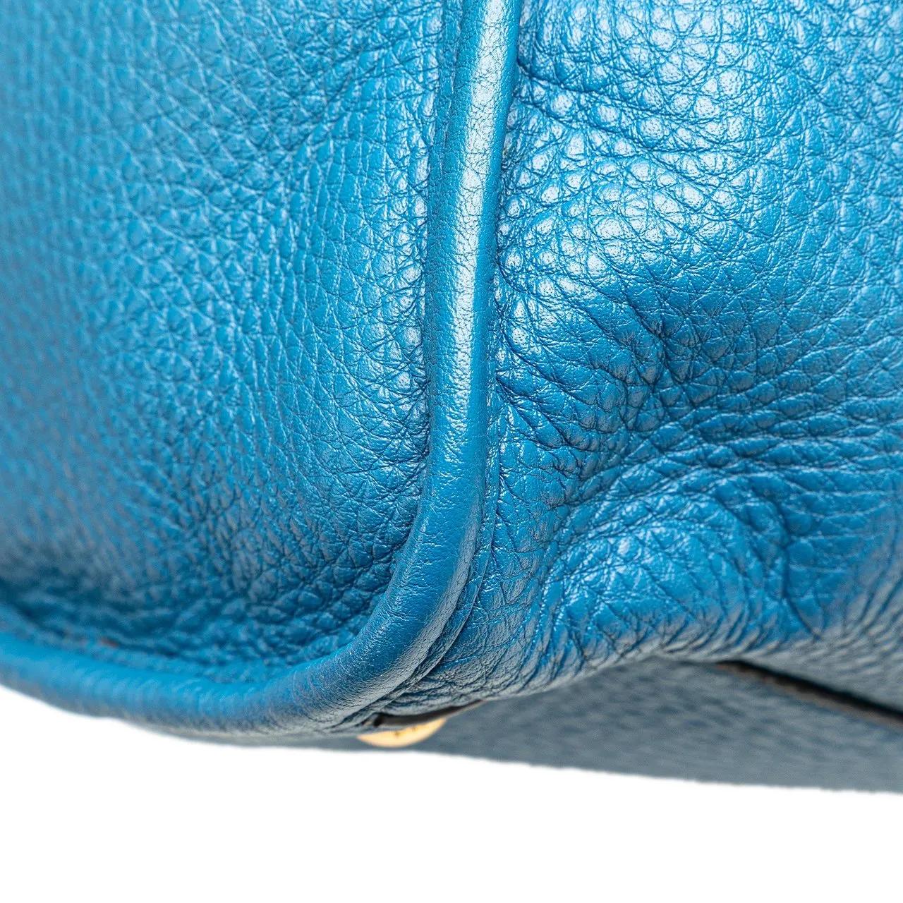 Thumbnail - Prada Hobo Bags - 2000-2024 Vitello Daino Zip Top Satchel - Gr. unisize - in Blau - für Damen