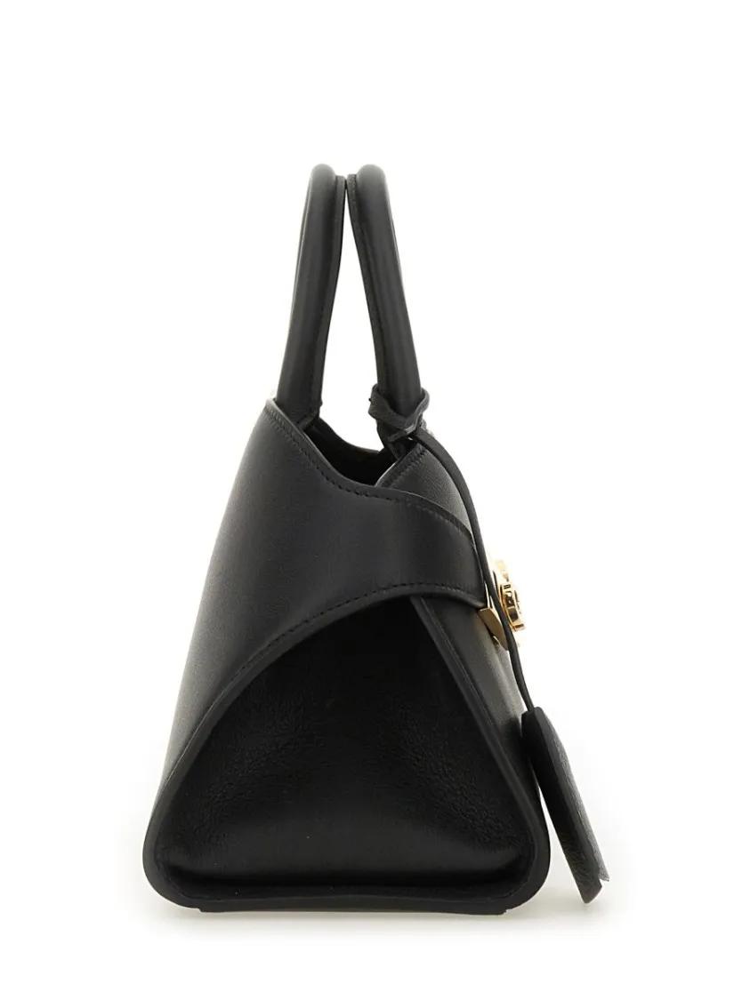 Salvatore Ferragamo Hobo bags "Hug" Handbag in zwart