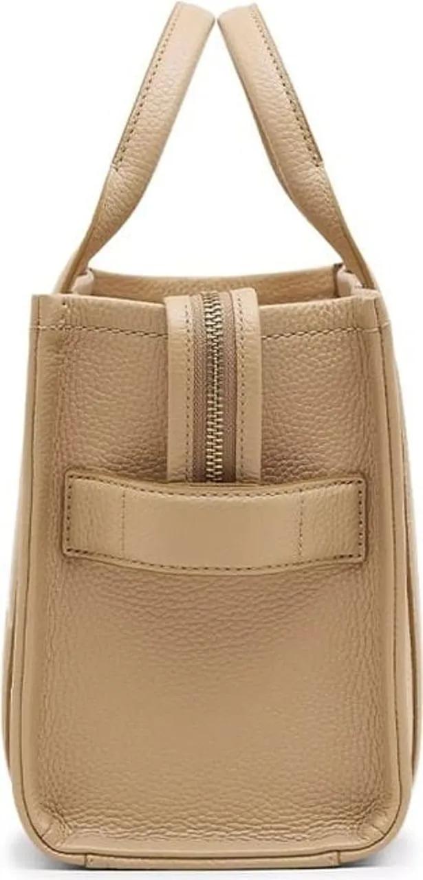 Marc Jacobs Shoppers & Totes The Tote Bag Small in bruin