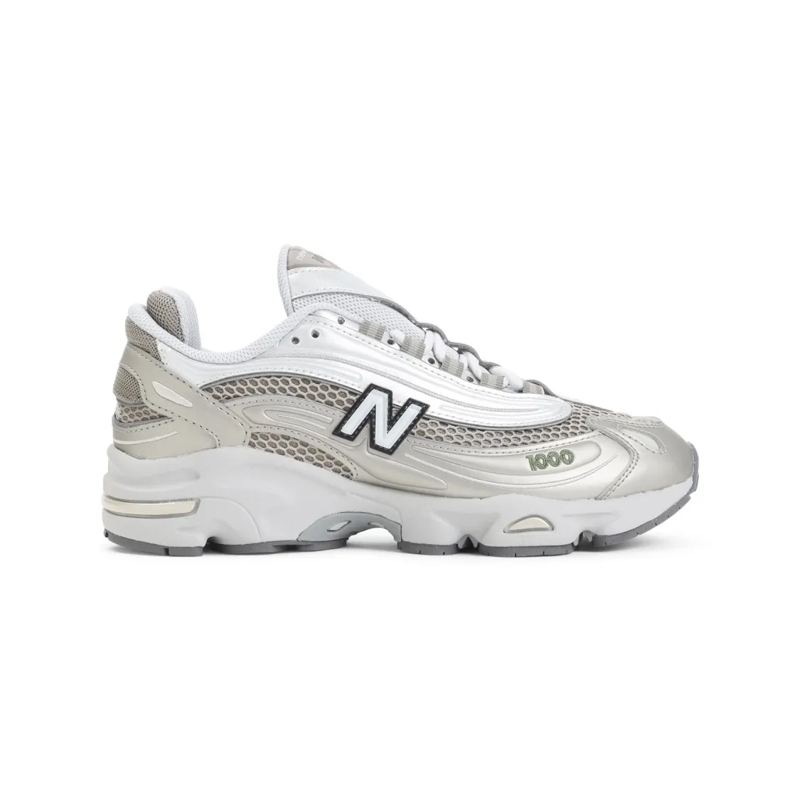 New Balance Lage-top sneaker Layered Design Sneakers With Cushioned Sole And Lo Silver