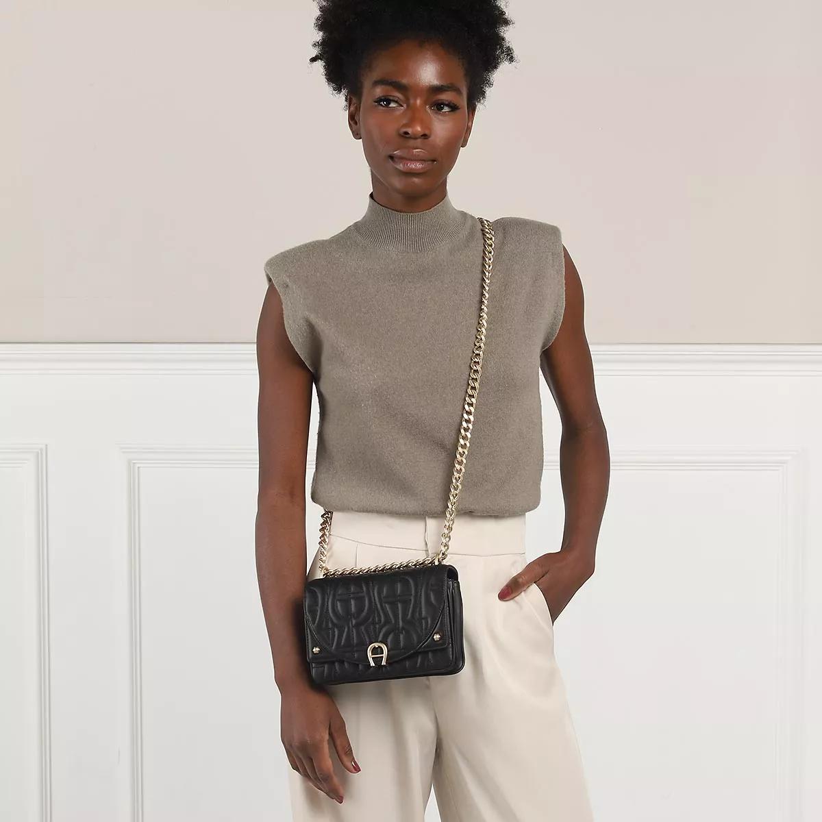 Aigner Crossbody bags Diadora Extra Small in zwart