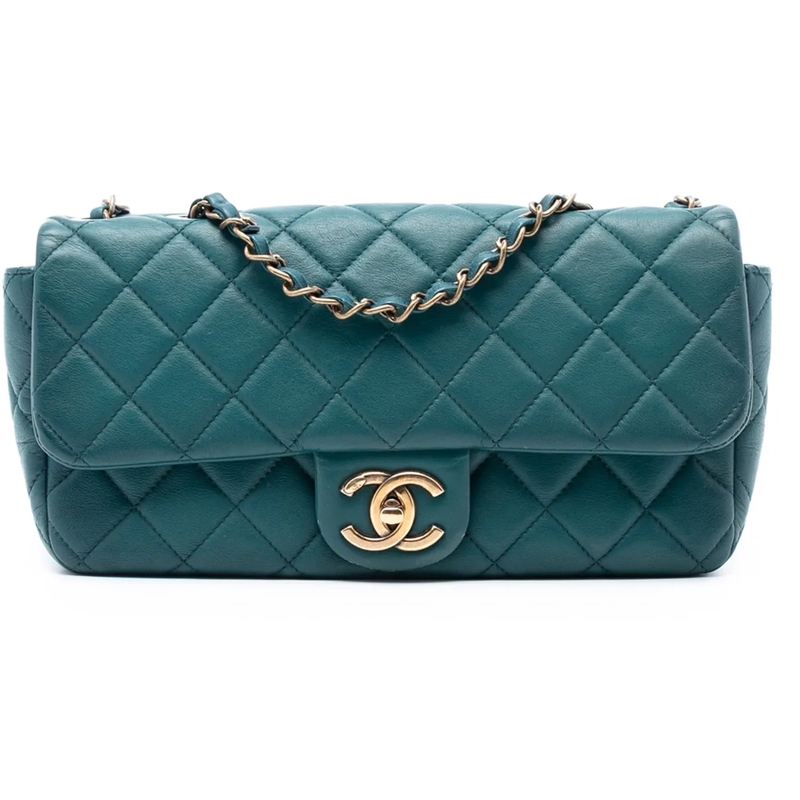 Chanel Schultertasche CC Quilted Lambskin East West Single Flap blau