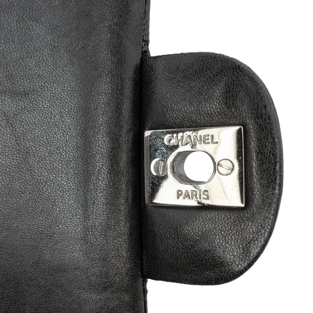 Chanel Shoppers Medium Classic Patent Double Flap in zwart