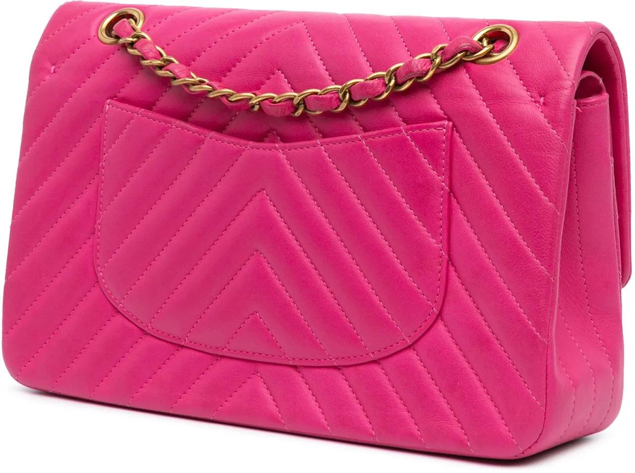 Thumbnail - Chanel Hobo Bags - Medium Classic Chevron Lambskin Double Flap - Gr. unisize - in Gold - für Damen