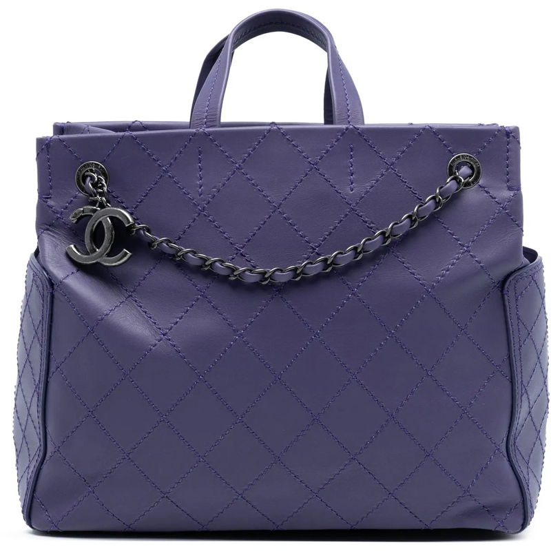 Chanel Schultertasche Medium CC Quilted Calfskin Pocket Tote lila