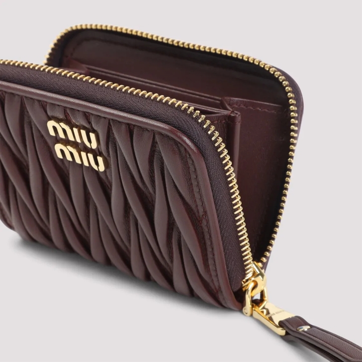 Miu Miu Quilted Burgundy Lamb Leather Wallet Brown Geldbörse