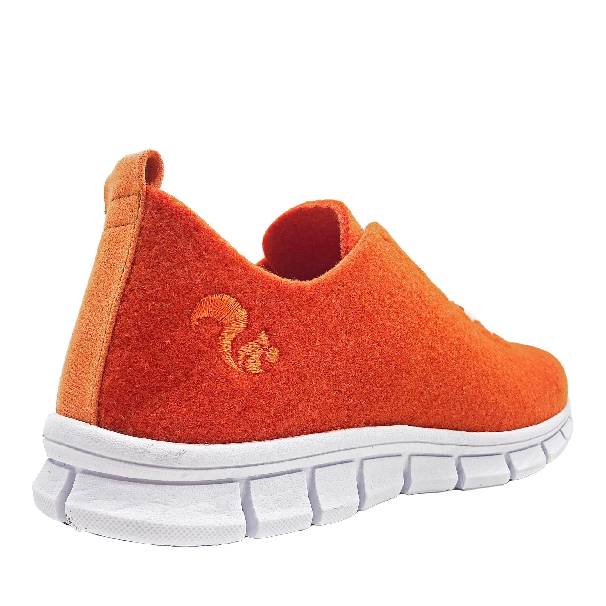 Thies Low-Top Sneakers PET Sneaker orange vegan aus recycelten in rood