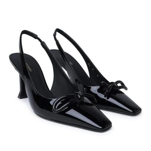 Salvatore Ferragamo Sandalen & Sandaletten - Black Patent Leather Sling Back - Gr. 5_5 - in Schwarz - für Damen