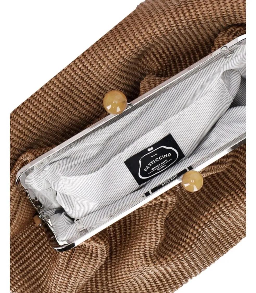 WEEKEND Max Mara Clutches Pasticcino Nabarro Large Tan Clutch Bag in bruin