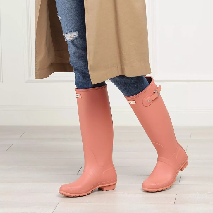 Pale pink hunter on sale boots