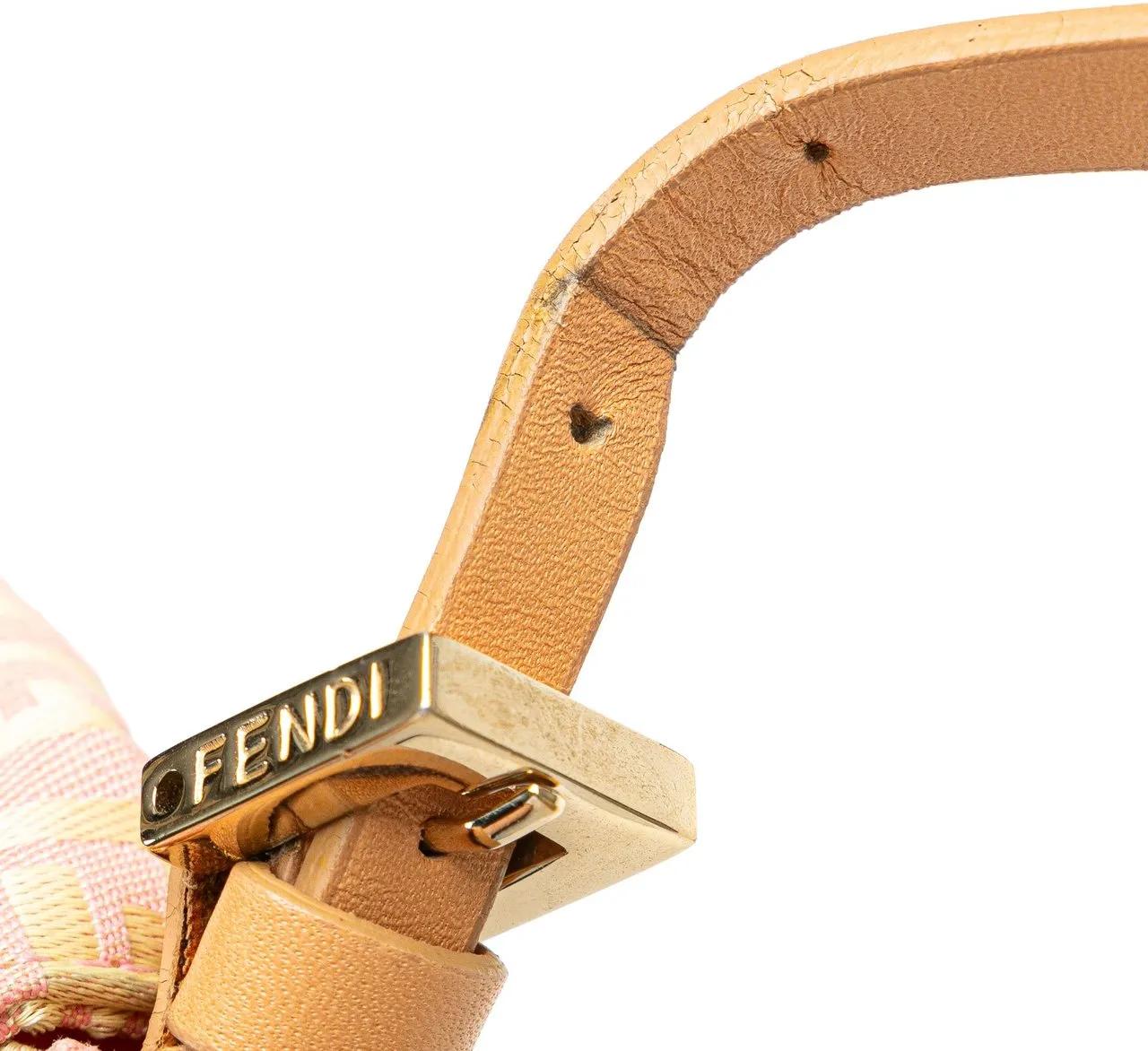 Thumbnail - Fendi Hobo Bags - Mini Zucchino Canvas Baguette - Gr. unisize - in Gold - für Damen