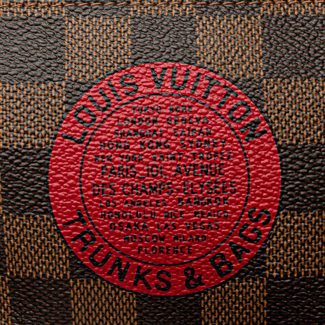 Thumbnail - Louis Vuitton Crossbody Bags - Damier Ebene Trunks and Bags Mini Pochette Accesso - Gr. unisize - in Braun - für Damen