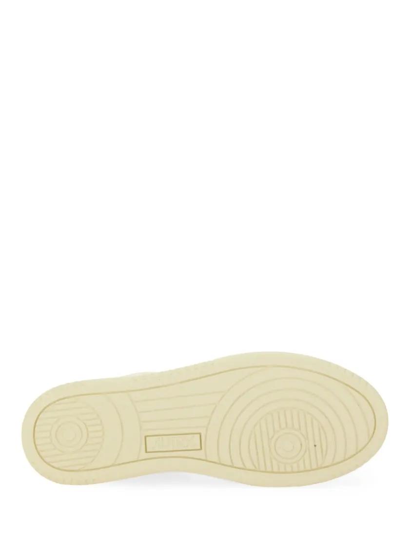 Thumbnail - Autry Low-Top Sneaker - "Medalist Low" Sneaker - Gr. 36 (EU) - in Beige - für Damen