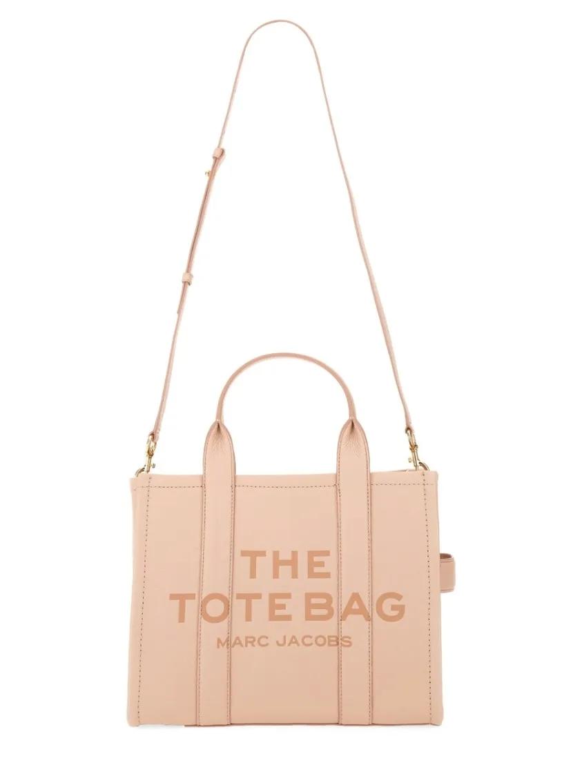 Marc Jacobs Shoppers & Totes The Tote Medium Bag in roze