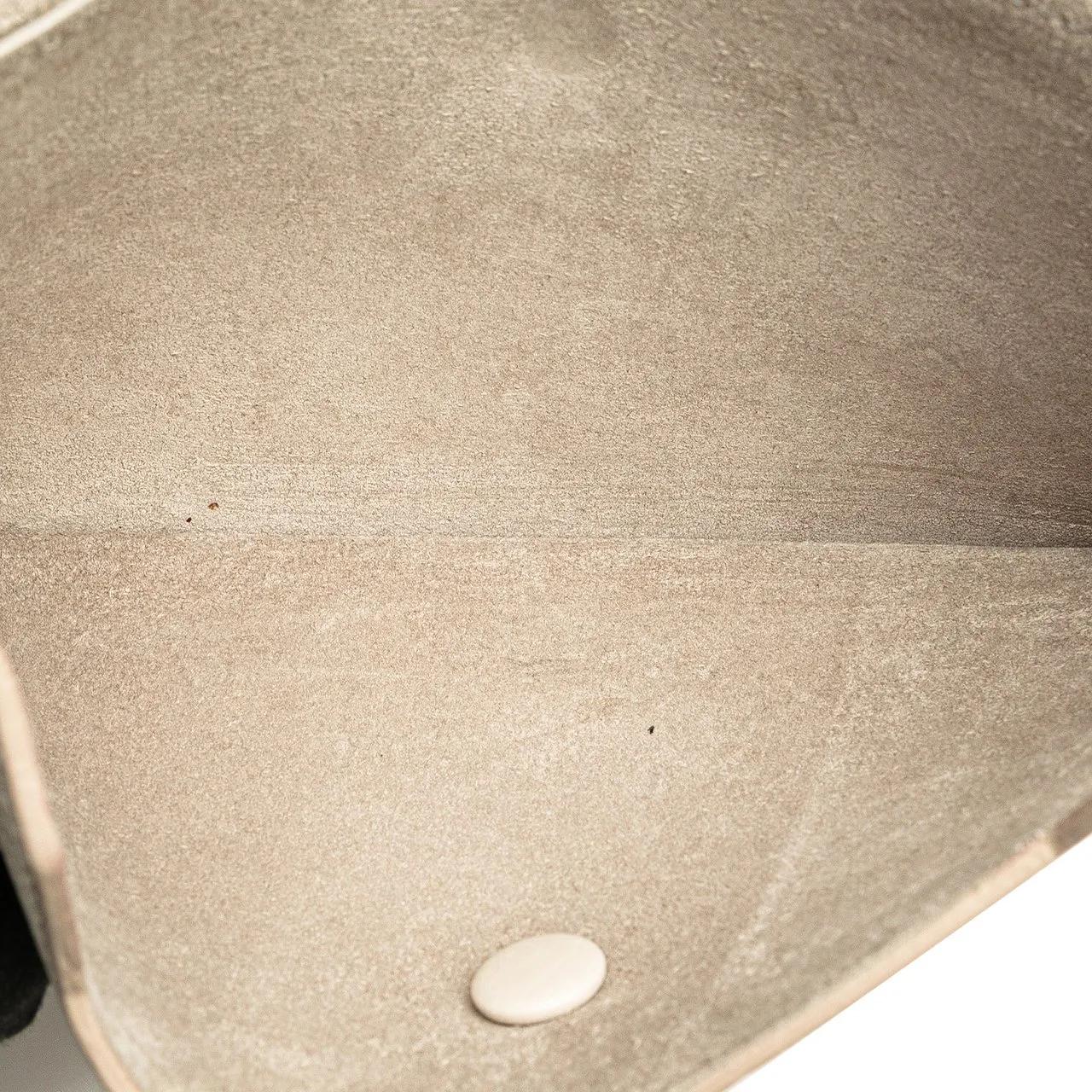 Thumbnail - Celine Crossbody Bags - Small Grained Calfskin Tie Knot Handbag - Gr. unisize - in Weiß - für Damen