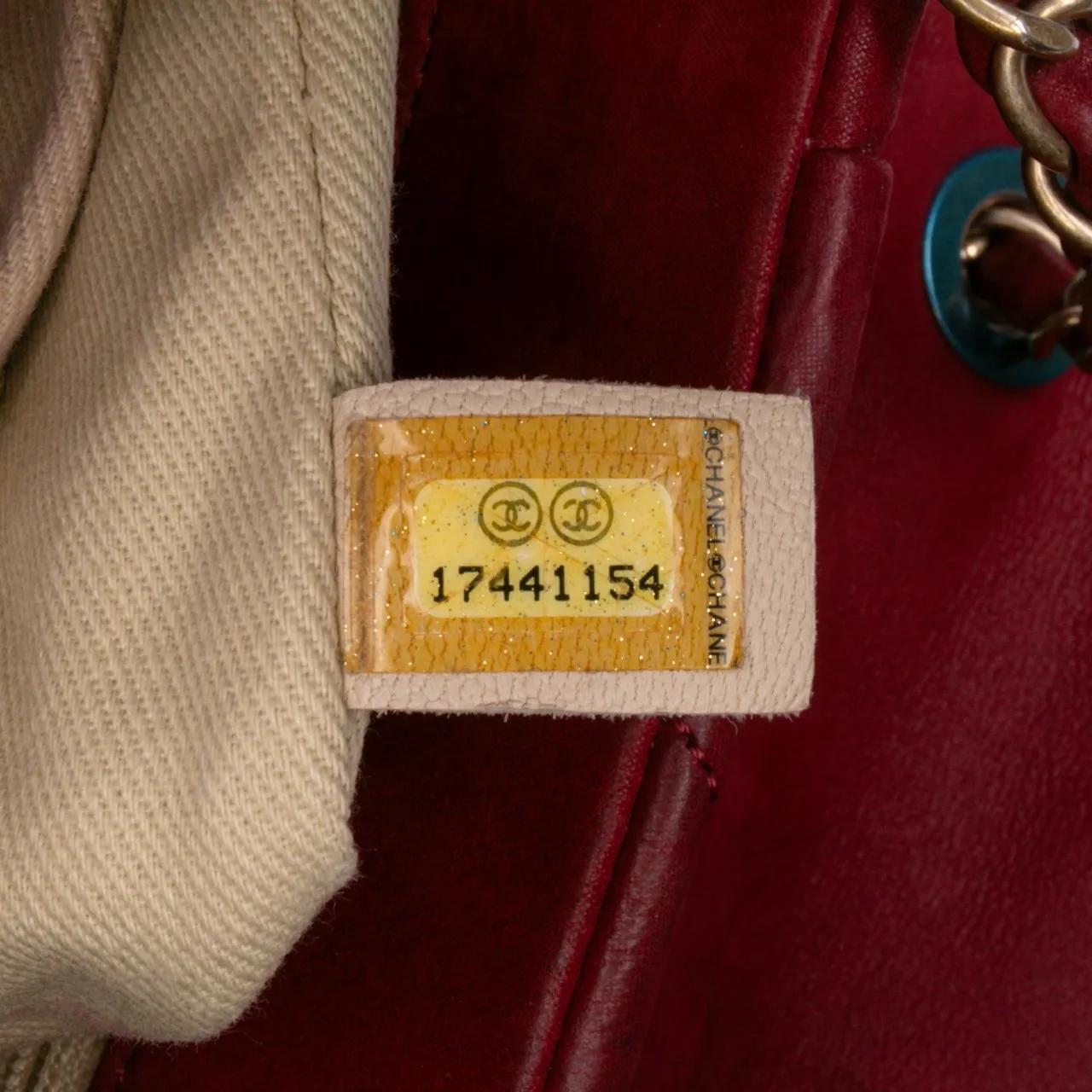 Thumbnail - Chanel Hobo Bags - Large Aged Calfskin Chic Quilt Flap - Gr. unisize - in Rot - für Damen