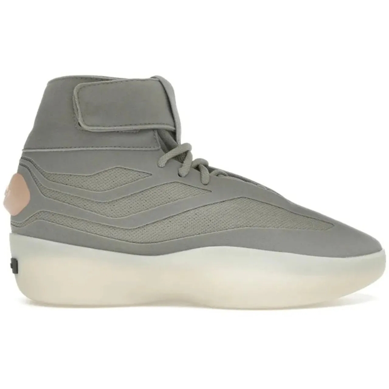 Adidas Low-Top-Sneaker adidas Fear of God Athletics II Basketball Putty B beige